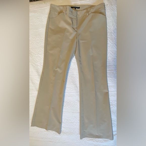Theory Size 10 Low Rise Tan Trousers 30” inseam - Picture 1 of 3